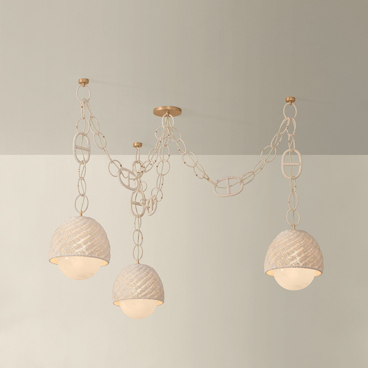 Corbett Piasu Chandelier Champagne Leaf