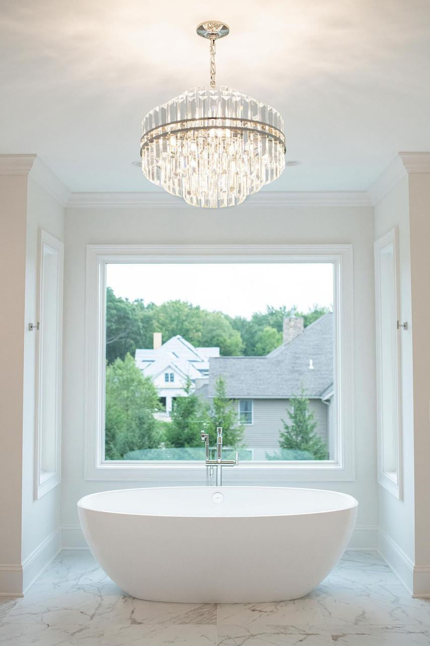 Crystorama Hayes 12 Light Chandelier - Aged Brass, Faceted Crystal 20.5"H