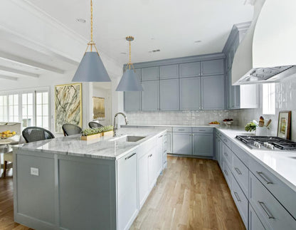 Pendants-Crystorama-XAV-B8305