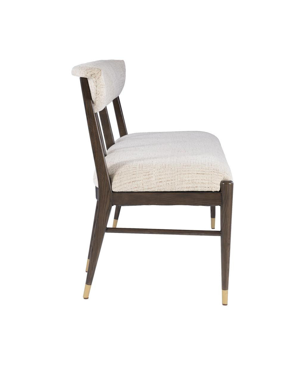 Furniture-Currey-7000-0982