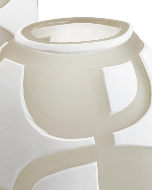 Currey and Company Art Decortif White Vase, Set of 2
