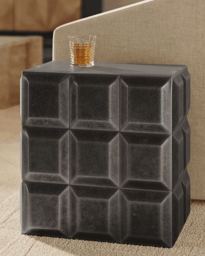 Furniture-Currey-4000-0198