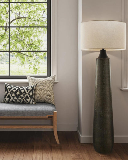 Lamps-Currey-8000-0136