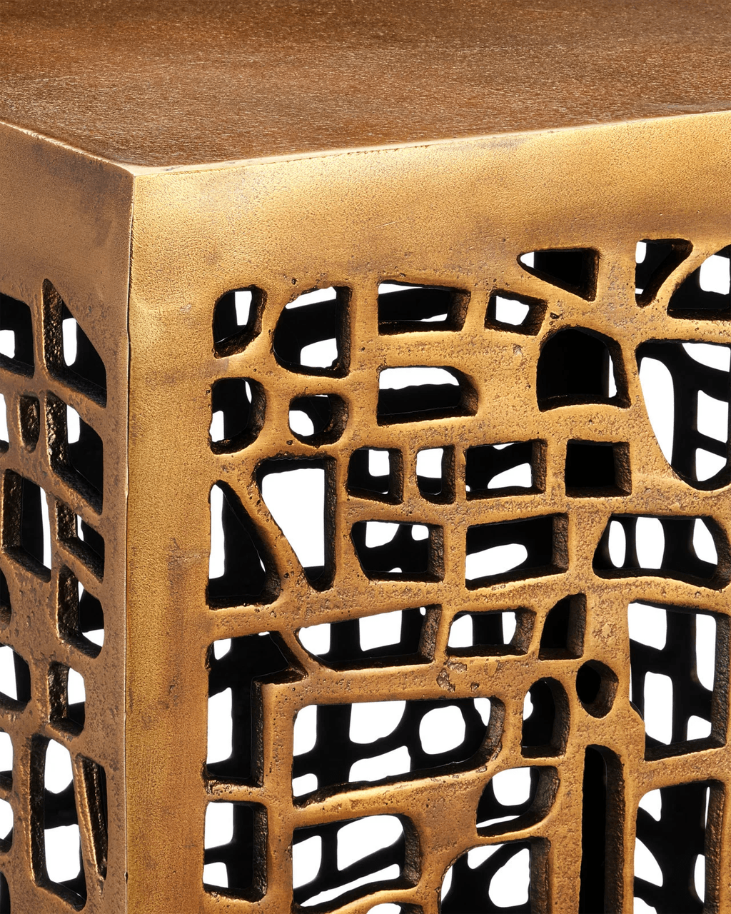 Furniture-Currey-4000-0199