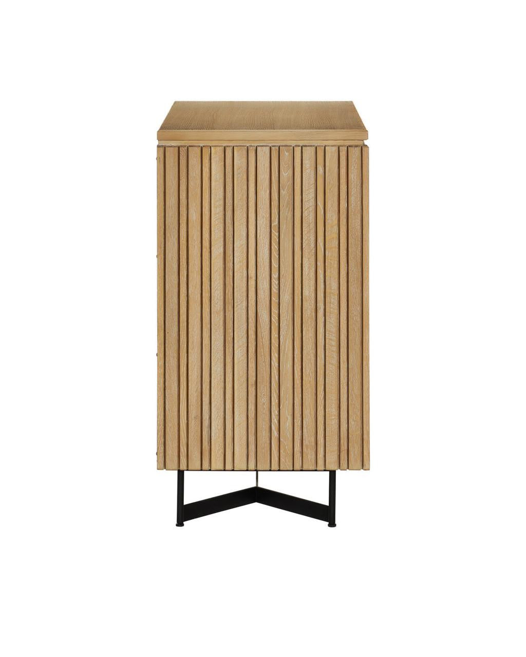 Furniture-Currey-3000-0293