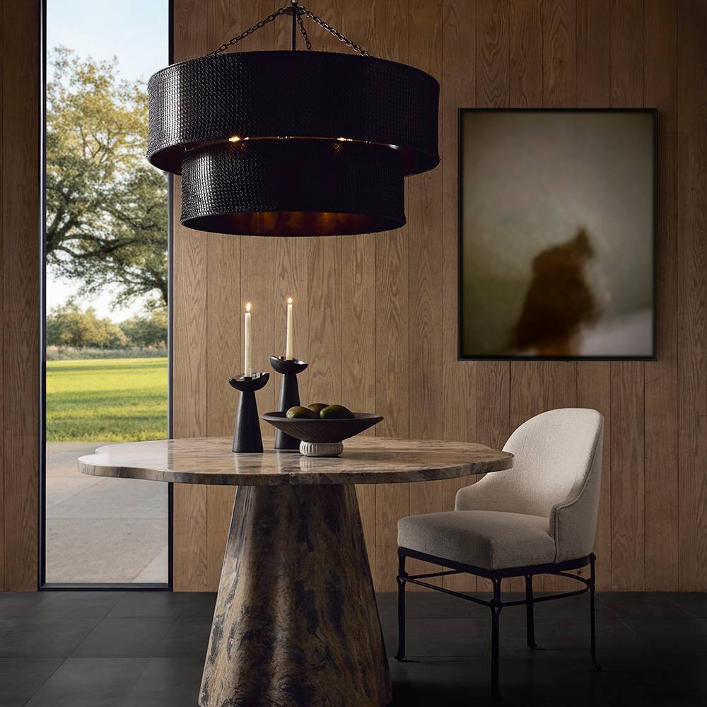 Hecche Chandelier