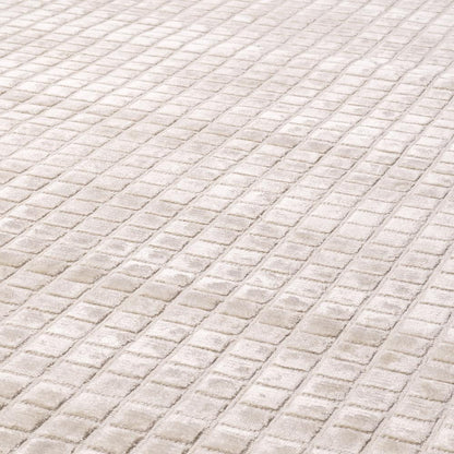 Eichholtz Crown Carpet, Silver Sand, 118.11"L x 157.48"W (113919 YV0J03YT20)
