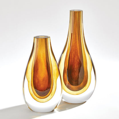Global Views Gradient Small Amber Vase