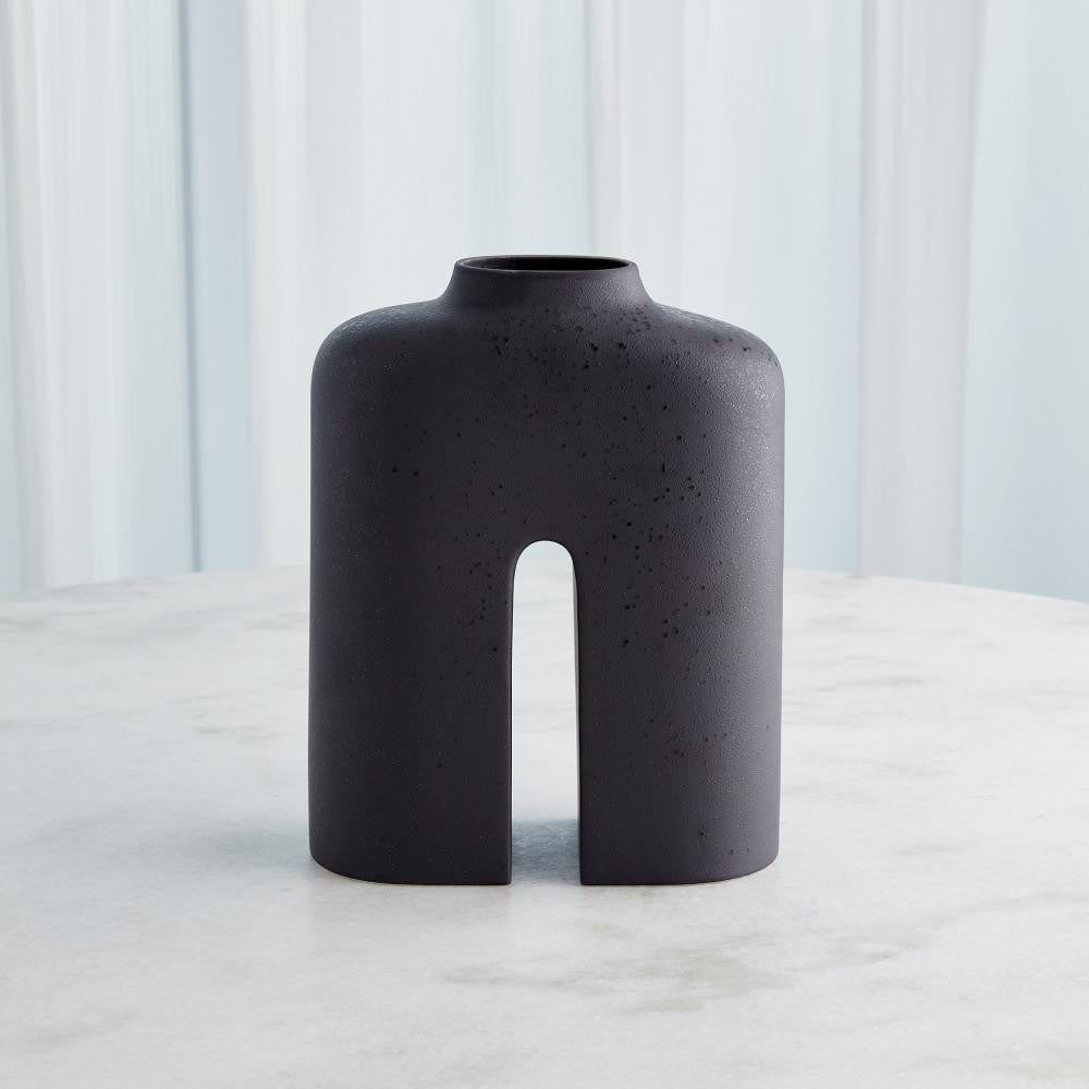 Global Views Guardian Large Black Vase