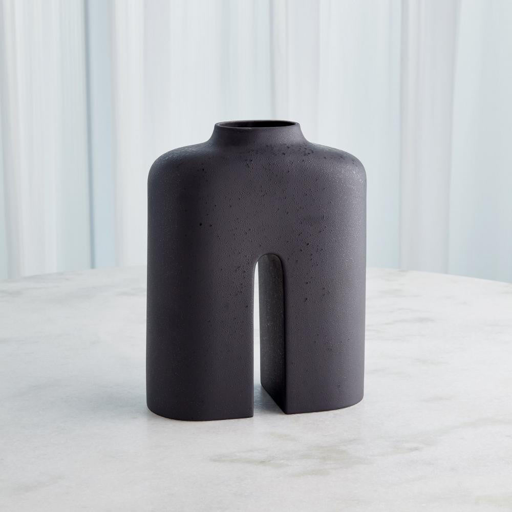 Global Views Guardian Large Black Vase