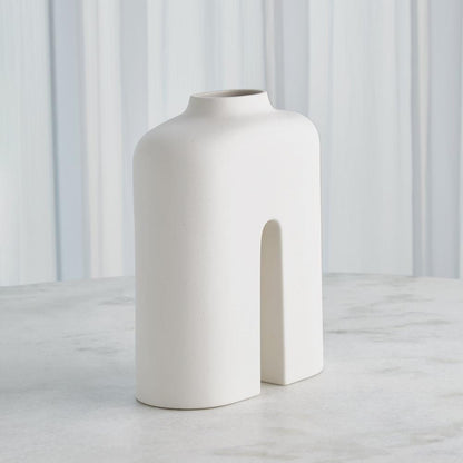 Global Views Guardian Large White/Cream Vase