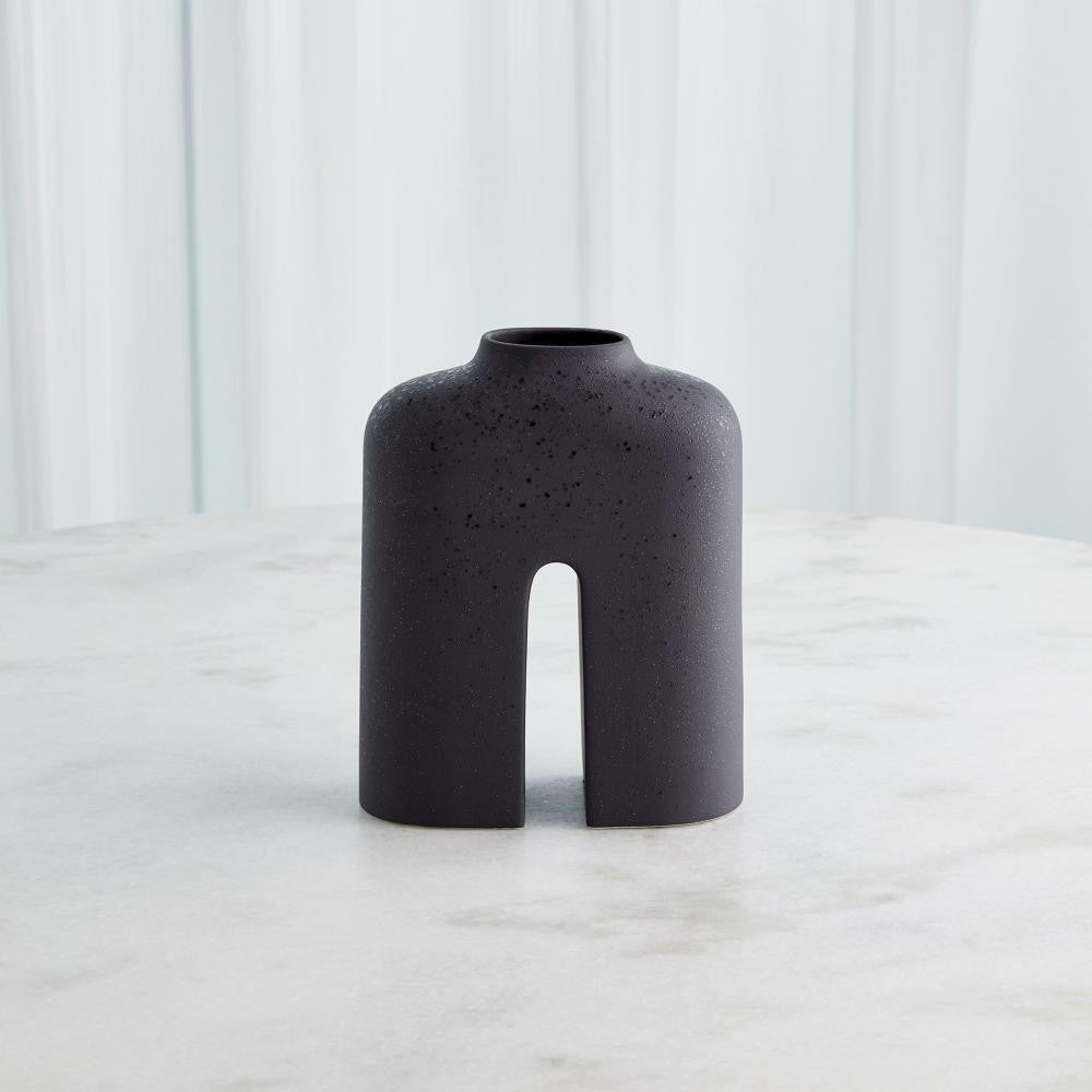 Global Views Guardian Medium Black Vase