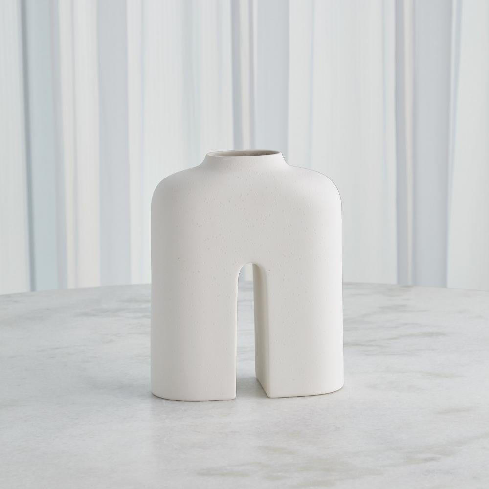 Global Views Guardian Medium White/Cream Vase