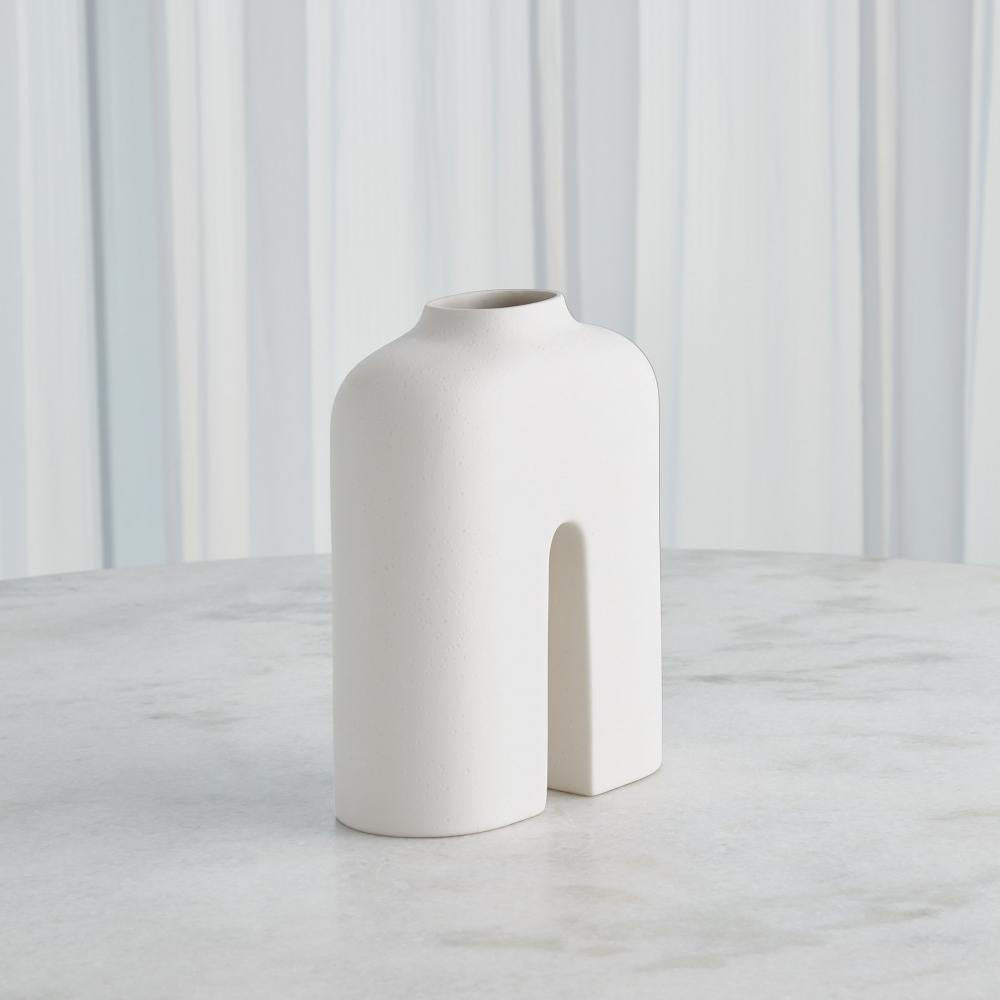 Global Views Guardian Medium White/Cream Vase