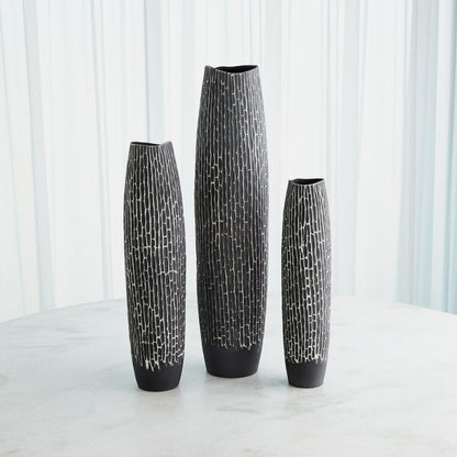 Global Views Horsetail Medium Gray Vase