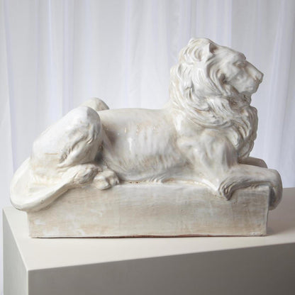Global Views Lion Ceramic Sculpture