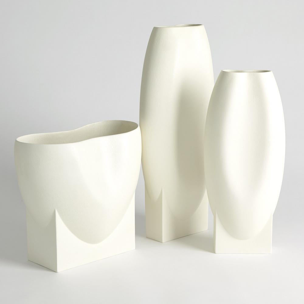 Global Views Orpheus Large Ivory Vase