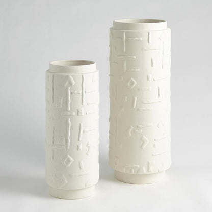 Global Views Sankuru Large Rustic White Vase