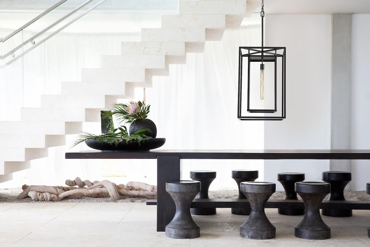 Exterior-Hinkley-HL2592