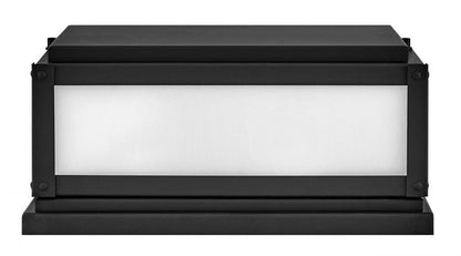 Exterior-Hinkley-28858