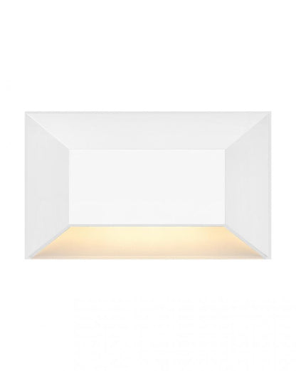 Exterior-Hinkley-HL15225