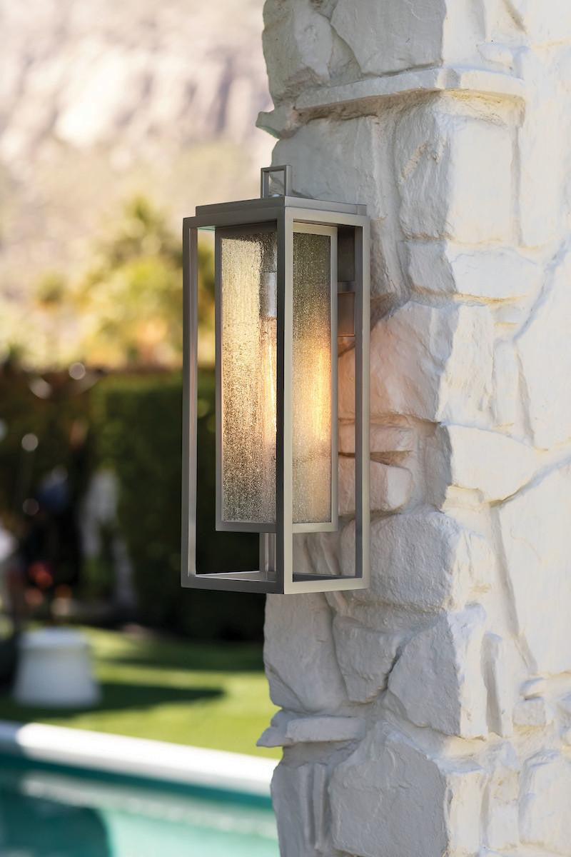 Exterior-Hinkley-HL1005