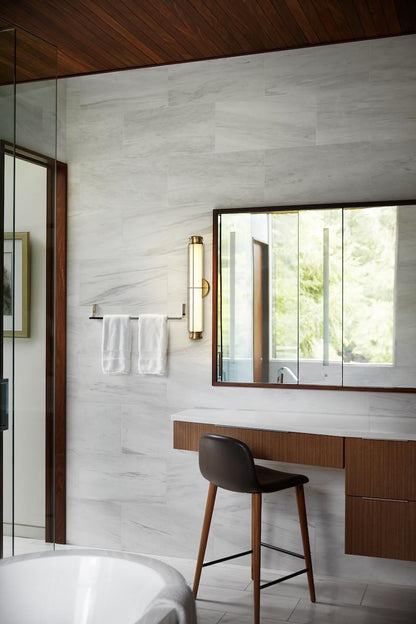 Hinkley Saylor Bathroom Wall Sconce Nickel, Steel, Polished Nickel