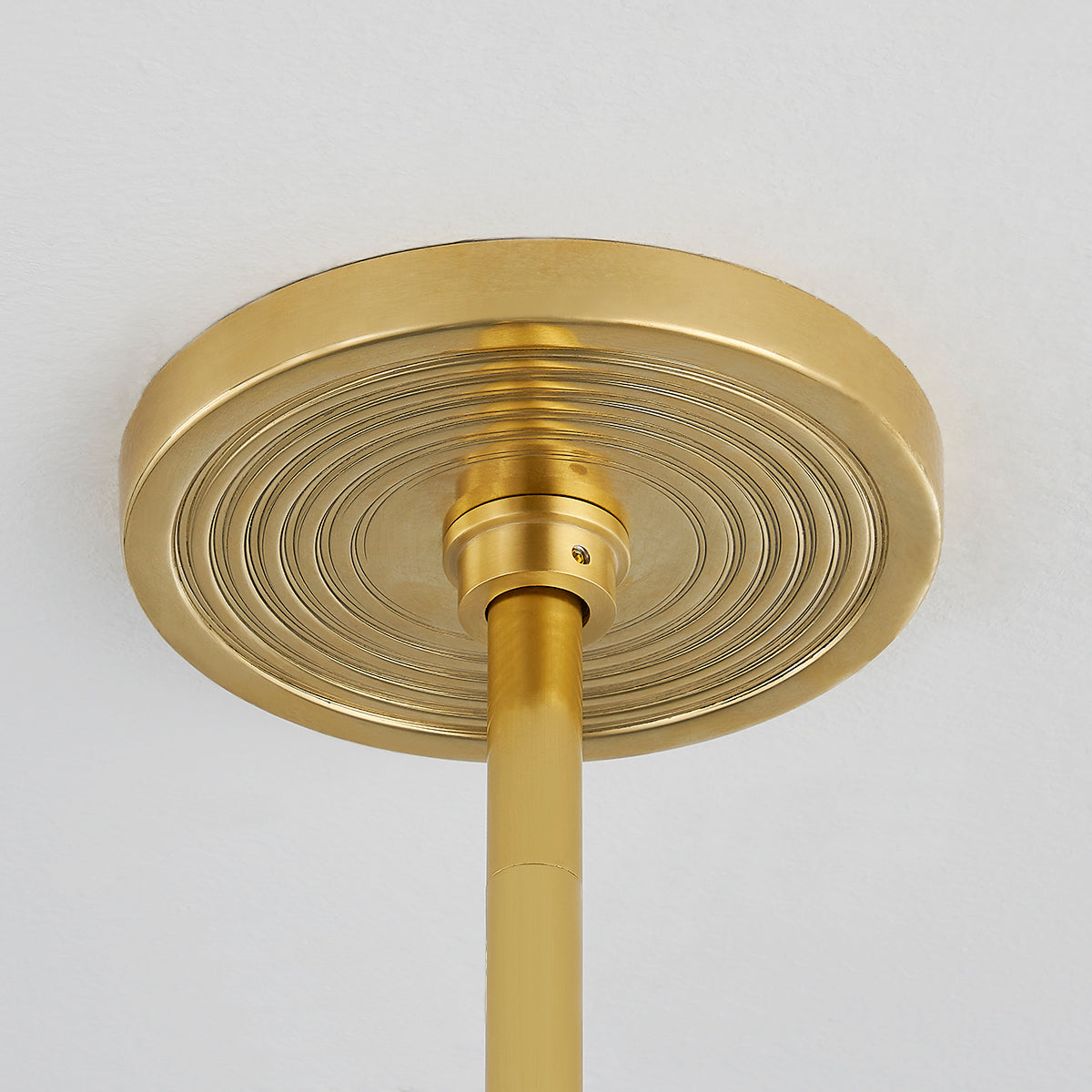 Hudson Valley Barlow 6-Light Lantern in Aged Brass, alternate view 2