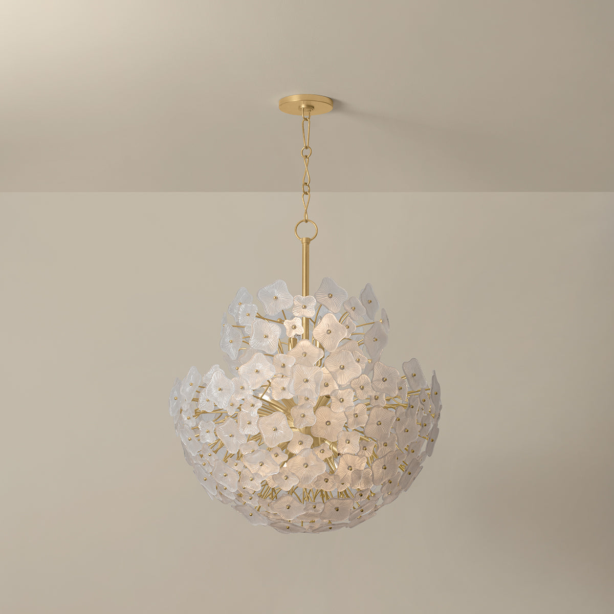 Hudson Valley Barrytown 13-Light Chandelier in Vintage Gold Leaf, alternate view 1