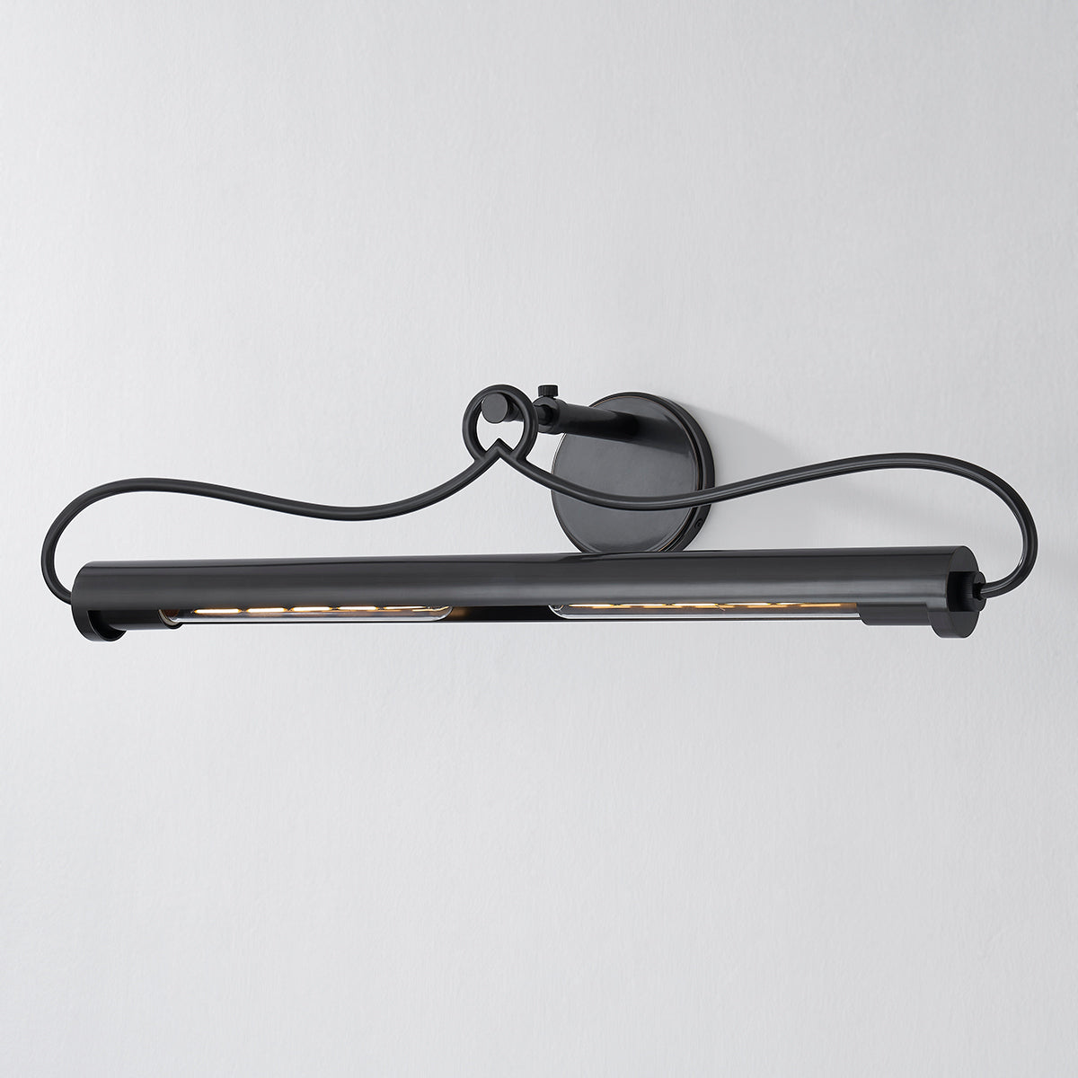 Hudson Valley Berun 28.25" 2-Light Picture Light in Old Bronze, alternate view 2