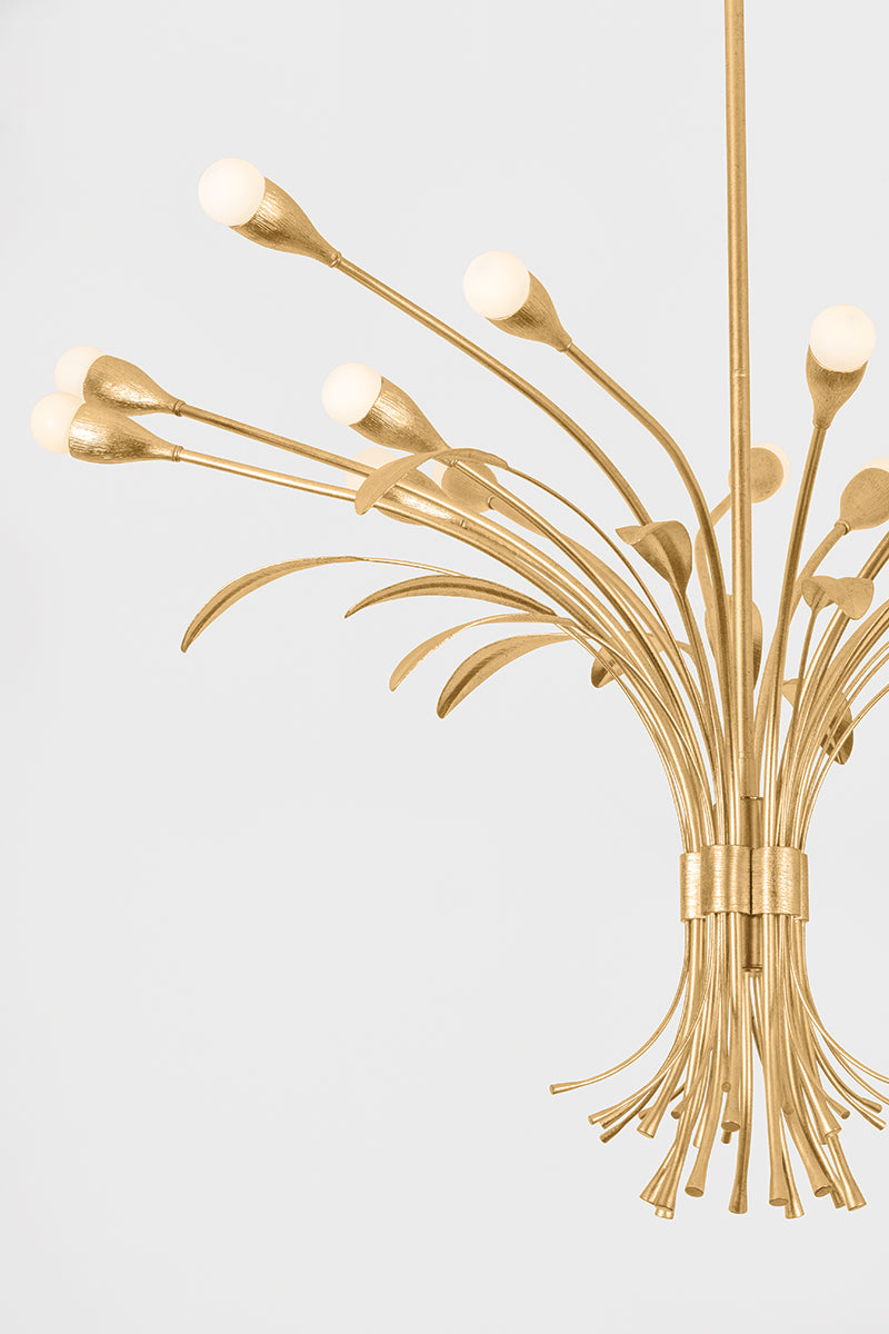Hudson Valley Bilston 15-Light Chandelier in Vintage Gold Leaf, room setting 1