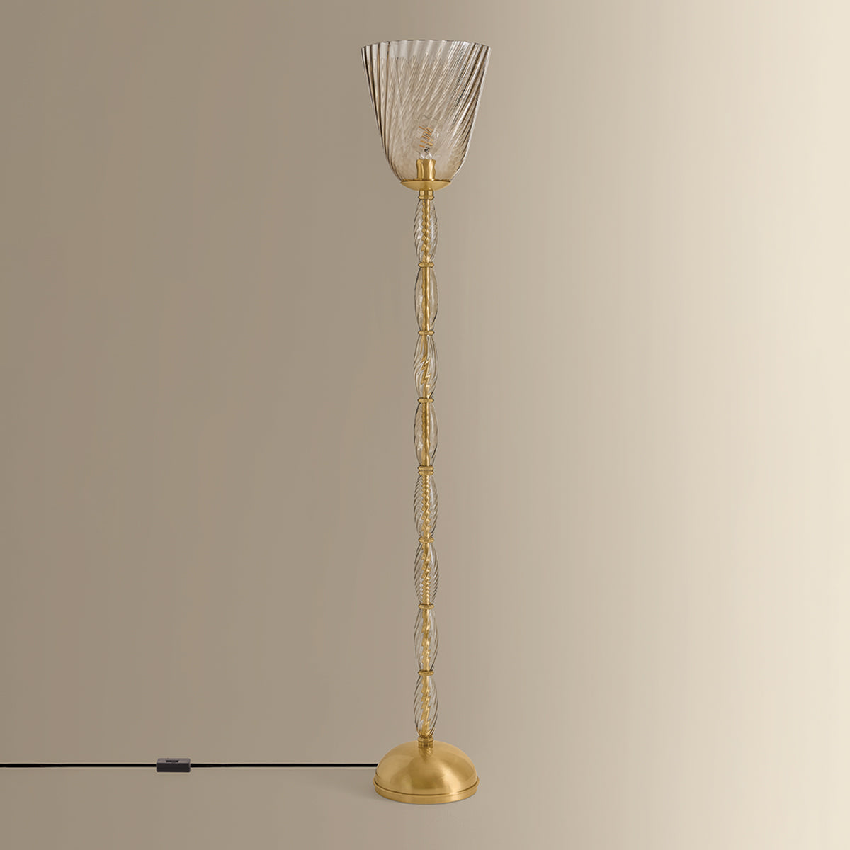Hudson Valley Bleecker Floor Lamp Aged Brass detail view 4