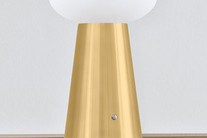 Hudson Valley Cashel Table Lamp in Aged Brass, room setting 1