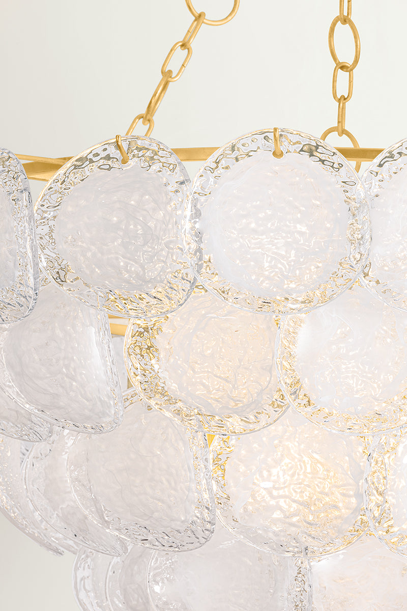 Hudson Valley Cedar Hill 17-Light Chandelier in Vintage Gold Leaf, room setting 4