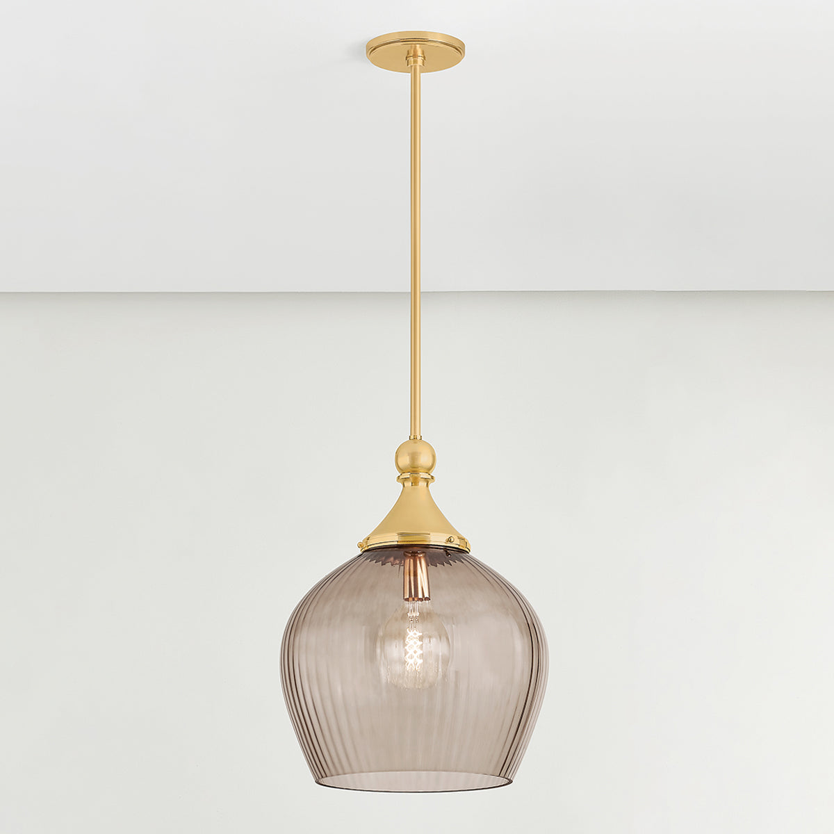 Hudson Valley Chatton 16.5" Pendant in Aged Brass, alternate view 2