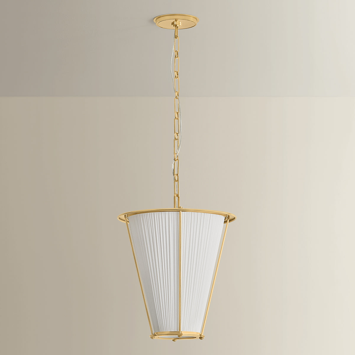 Hudson Valley Ellsworth 15" Lantern in Aged Brass, alternate view 1