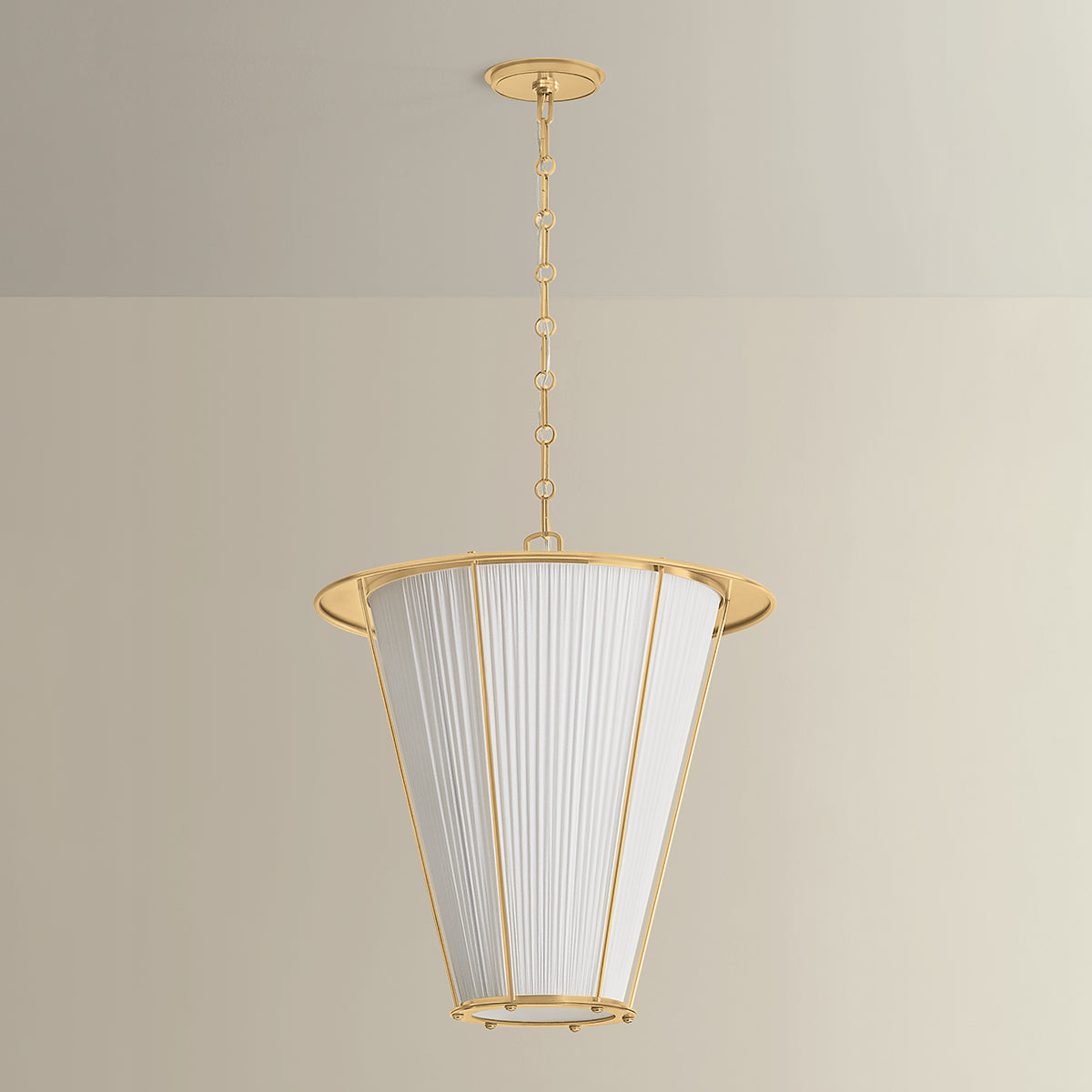 Hudson Valley Ellsworth 22" Lantern in Aged Brass, alternate view 1