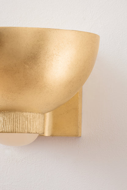 Hudson Valley Fairview Wall Sconce Vintage Gold Leaf detail view 4