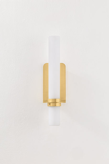 Hudson Valley Groveland Station 18" Tall Wall Sconce in Aged Brass, room setting 1