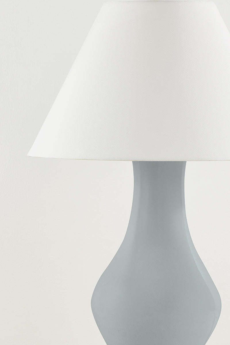 Hudson Valley Hanslope Table Lamp in Aged Brass / Ceramic French Muslin, room setting 1