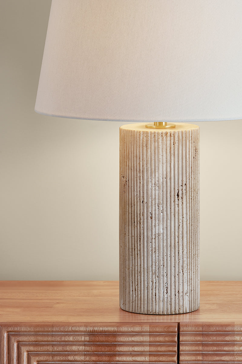 Hudson Valley Highland Mills 16" Table Lamp in Aged Brass, room setting 3
