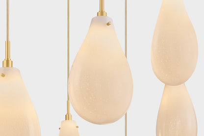 Hudson Valley Ironwood 9-Light Chandelier in Aged Brass, room setting 4