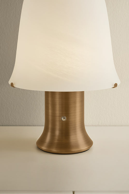 Hudson Valley Kipps Table Lamp Patina Brass detail view 1