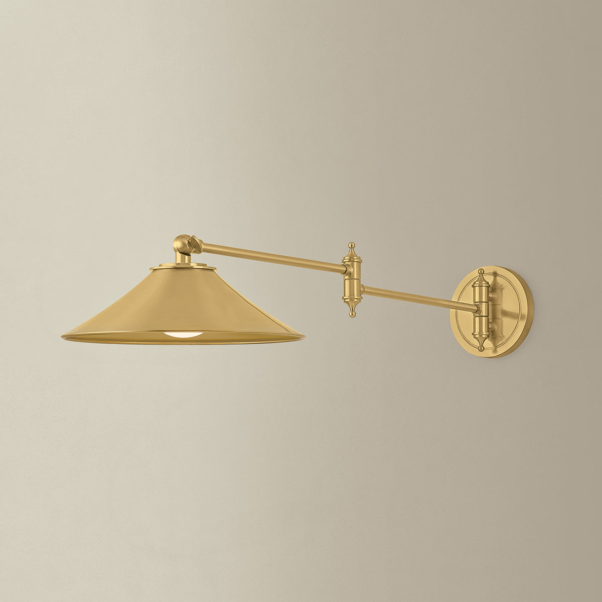 Hudson Valley Lithgow Wall Sconce Aged Brass detail view 2