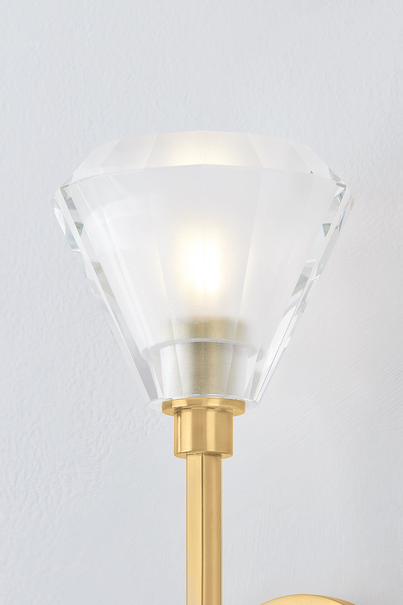 Hudson Valley Maspeth Wall Sconce Aged Brass detail view 4