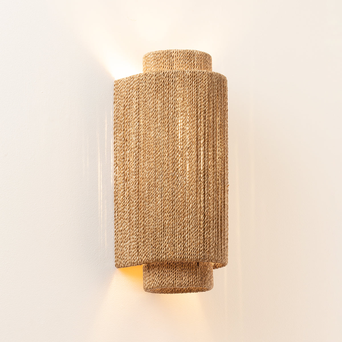 Hudson Valley Metuchen Wall Sconce in Vintage Gold Leaf, alternate view 2