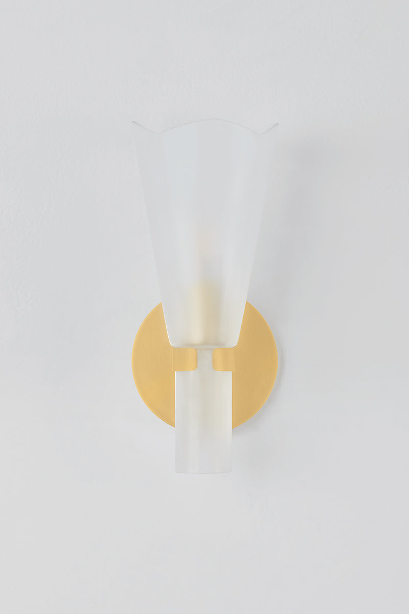 Hudson Valley Pine Island Wall Sconce in Aged Brass, room setting 1