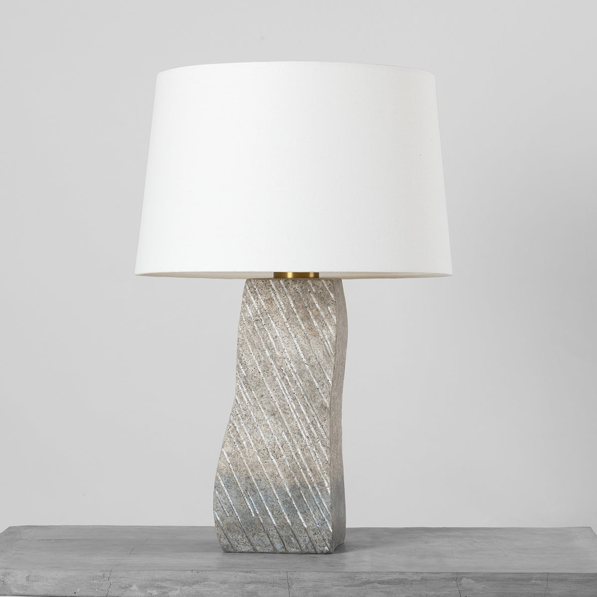 Hudson Valley Raiden Table Lamp in Aged Brass / Ceramic Windswept White, alternate view 1
