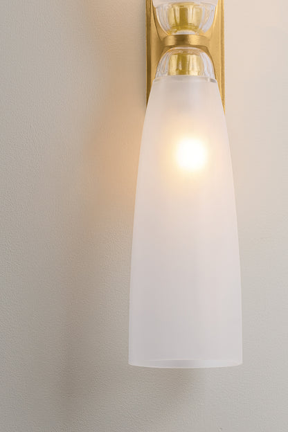 Hudson Valley Ravenswood 2-Light Bath & Vanity Light in Vintage Gold Leaf, room setting 3
