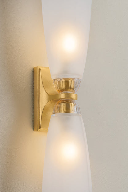 Hudson Valley Ravenswood 2-Light Bath & Vanity Light in Vintage Gold Leaf, room setting 4